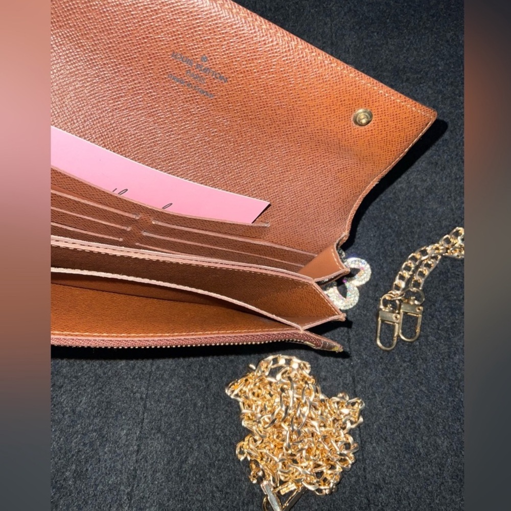 ✅AUTHENTIC LOUIS VUITTON ACCORDION STYLE - Picture 10 of 15
